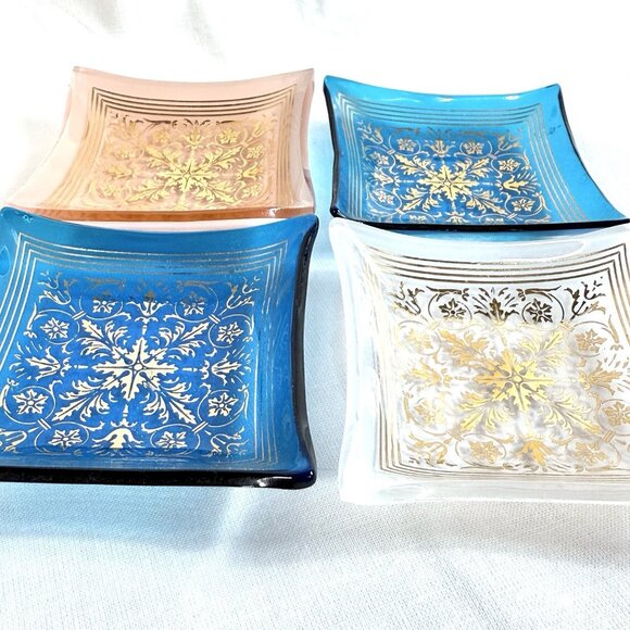 Vintage from 1950s Miniature Ashtrays Set Of 4 Rose Design Gold Accents MCM - Picture 8 of 10
